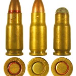  Постсоветские коммерческие патроны 5,45 мм МПЦ с пулей со свинцовым сердечником и опытный «короткобойный» патрон с безоболочечной свинцовой пулей
