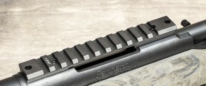  Для установки оптики винтовку Remington 700 необходимо дооснастить планкой Пикатинни
