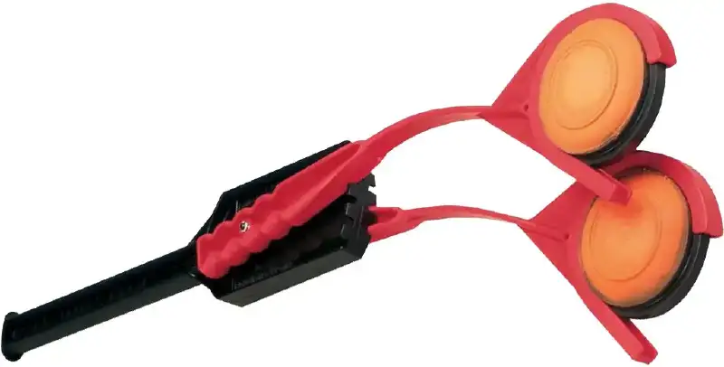 Ручной метатель стендовых тарелочек MTM EZ-Double Throw (на 2 шт.). Материал – пластик. Цвет – красный.