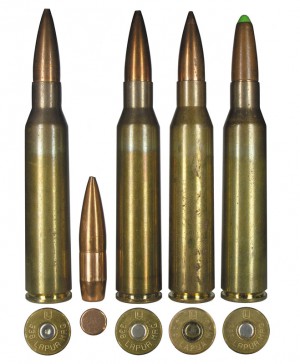 Некоторые образцы патронов .338 LM фирмы Lapua: с пулей Scenar GB488 и общий вид пули; с пулей Scenar GB528; с пулей Lock Base B408; с пулей Naturalis N508