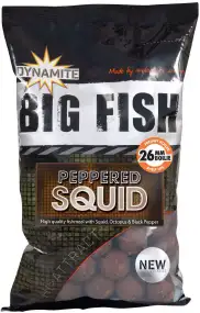 Бойлы Dynamite Baits Big Fish Peppered Squid Boilies 26mm 1kg