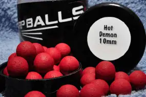 Бойлы Carp Balls Wafters Hot Demon 10mm