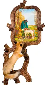 Чучело "Лис" и картина "Охотники"