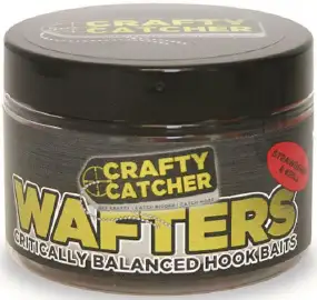 Бойли Crafty Catcher Fast Food Wafters Strawberry & Krill 70g